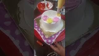 12 Kg ka cake 200 rupay hi diye shortsytshorts easyrecipe egglesscake viralshort baking [upl. by Nivlek]