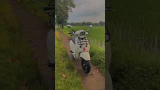 Cinematic vespa sprint s iget [upl. by Rena]