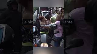 Cientos de camioneros paralizan Colombia por el alza del diésel [upl. by Fogel]