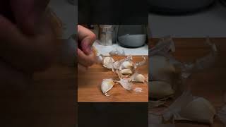 How to Use a Garlic Press the Right Way Correctly 10 [upl. by Nowad168]