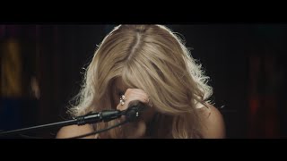 Jessica Simpson Covers Particles by Nothing But Thieves [upl. by Koby]