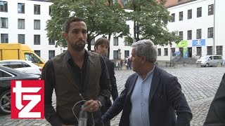 Mehdi Benatia Hier geht der FCBayernNeuzugang zum Medizincheck [upl. by Matthieu]