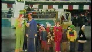 WDIV 1978 Hudsons Thanksgiving Day Santa Parade Part 2 of 3 [upl. by Shirline59]