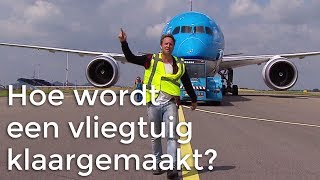 Hoe wordt een vliegtuig klaargemaakt voor vertrek  Het Klokhuis [upl. by Ilek74]