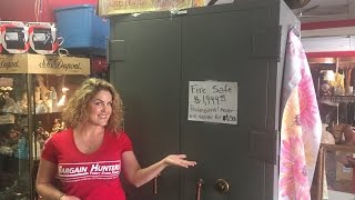 Safe Cracking Lets open a 4500LBS Save with Rene Casey Nezhoda Storagewars [upl. by Jary]