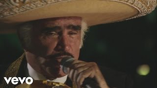 Vicente Fernández  La Ley del Monte En Vivo [upl. by Kyla]