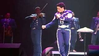 Pedro Fernandez Solo Tu in concert nashville TN 112710 [upl. by Namar]