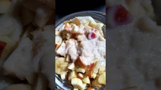 Healthy weight loss Milk oats Creamy ampyummy ❤️❤️oats short food fruits youtubeshorts [upl. by Tarr]