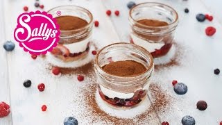 5 Minuten Tiramisu im Glas  sommerliches leichtes Tiramisu  Sallys Welt [upl. by Adnal354]