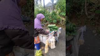 mbah mes jual pisang [upl. by Malanie]