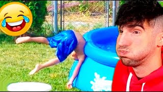 Niños chistosos jugando piscinas de agua amp albercas  Videos De Risa 2020 nuevos 😂 Videos Graciosos [upl. by Romeon]