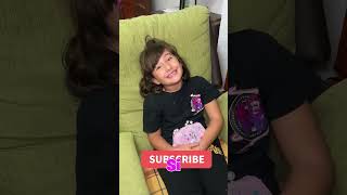 MI SOBRINA ESCONDE ALGO MISTERIOSO en EL BOLSO 🤔😮 [upl. by Sik]