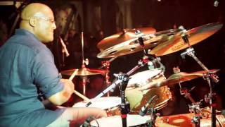 Steve Ferrone Drum Session BagShow 2015 [upl. by Erdnassak]