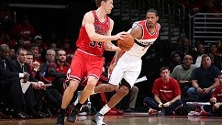 Mike Dunleavy Drops 35 to Give the Bulls a Game 3 Win [upl. by Arinay]