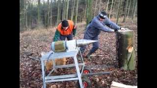 Selbstgemachter Kegelspalter 3 für 1m Holz etwa 80cm Durchmesser [upl. by Rabah653]