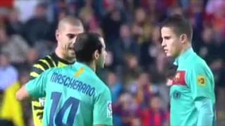 Jugadores del Barcelona hablando ingles  Messi Mascherano Valdés y Afellay Parodia [upl. by Ibrek]