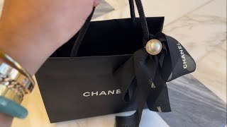 Unboxing Chanel 2022 Holiday Packaging Pearl Brooch Jewelry [upl. by Denise]