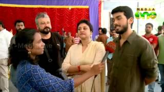 Kalidas Jayaram with family talks about Poomaram  Abrid Shine  Parvathy Jayaram [upl. by Arrad]