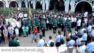 Olper Schützenfest 2018  Aufmarsch auf den Tanzboden mit Preussens Gloria [upl. by Arvell]