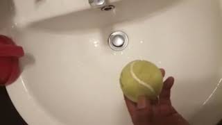 Cleaning a tennis ball in a simple way [upl. by Marjy]