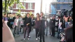 SHINee  Abbey Road GOOD FANCAM [upl. by Nennek]