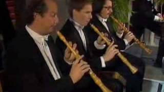 Bach  Bwv1069 Orchestral Suite  02  Bourrée [upl. by Picardi]