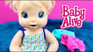 Baby Alive 2006 Doll Beatrix tries on NEW Clothes from Toys R Us [upl. by Severn]