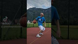 Hinter dem Rücken dribbeln für Profis basketball dribbling [upl. by Gnud]