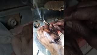 How to check a glow plug isuzu 22 diesel engine Isuzu npr maintenance [upl. by Eylrahc]