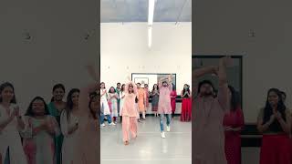 kamariya song video 🕺🕺 kamariya dancevideo songstatus weddingdance dancecover shortvideo [upl. by Tuorah694]