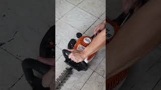 Como funcionar un podador STIHL HS 45 [upl. by Aon789]