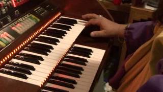 playing by ear on my lowrey organ [upl. by Adli]