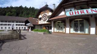 STREET VIEW Die grösste Kuckucksuhr der Welt bei Triberg in GERMANY [upl. by Teresa]