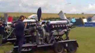 Rolls Royce 12 cylinder Merlin Spitfire Engine 1200hp [upl. by Charlet]