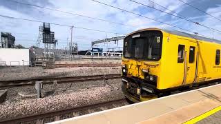 950001 network rail seen departing Reading towards Reading Triangle sidings [upl. by Yahiya]