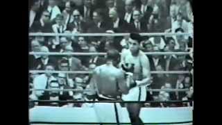 Muhammad Ali vs Sonny Liston 1st fight  Мохаммед Али  Сонни Листон 1й бой [upl. by Ahsenar]