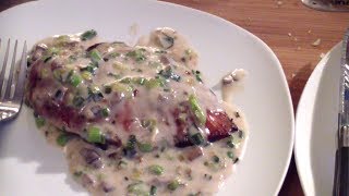 Poitrines de poulet sauce champignons et oignons verts [upl. by Leiad]