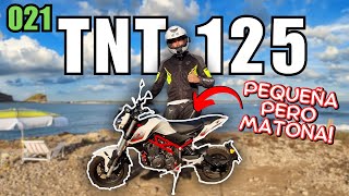 Me llevo una Benelli TNT 125 a la Playa REVIEW [upl. by Dara112]