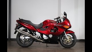 SUZUKI GSX 750 F WALK AROUND VIDEO TOUR START UP [upl. by Meibers468]