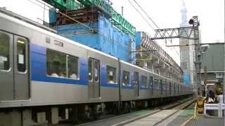 京成【押上線高架工事】 桁と電車 （７月２１日・2012） [upl. by Neemsay]