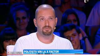 Politistii iau cu asalt scena X Factor [upl. by Rima]