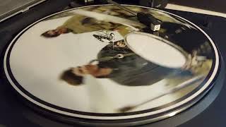 Oasis  Be Here Now  played on limited edition picture disc coloured vinyl LP Be Here Now album [upl. by Eniale]