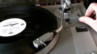 Garrard GT201 Turntable [upl. by Felty]