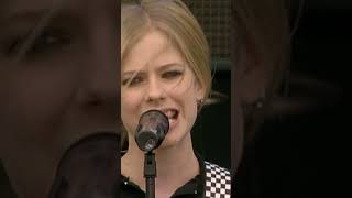 Avril Lavigne  My Happy Ending Party In The Park 2004 avrillavigne princestrust [upl. by Fitzhugh773]