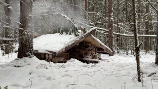 HIDING IN A WARM DUGOUT AFTER A SNOWFALL COZY SURVIVAL AT 20 INSIDE [upl. by Ethelinda]