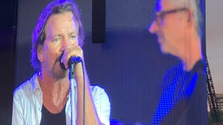 Pearl Jam  Even Flow 80722 live Hyde Park HD [upl. by Huey]