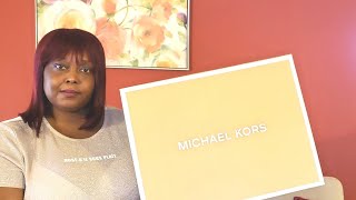 Michael Kors Voyager Large Saffiano Tote amp Saffiano Leather Continental Wallet Unboxing [upl. by Axela133]