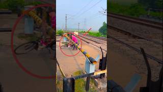 Don’t Cross The Close RailGate Shorts viralshorts Indiantrainlnfo 4kvideo [upl. by Nalac]