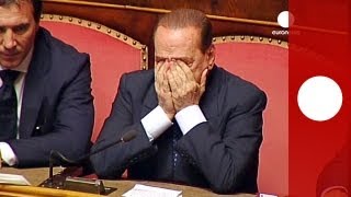 Video Berlusconi piange fiducia al Governo ma fra le lacrime [upl. by Artekal]