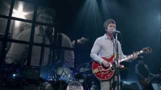 Noel Gallaghers High Flying Birds  Everybodys On The Run Live at the O2 London [upl. by Mcbride]